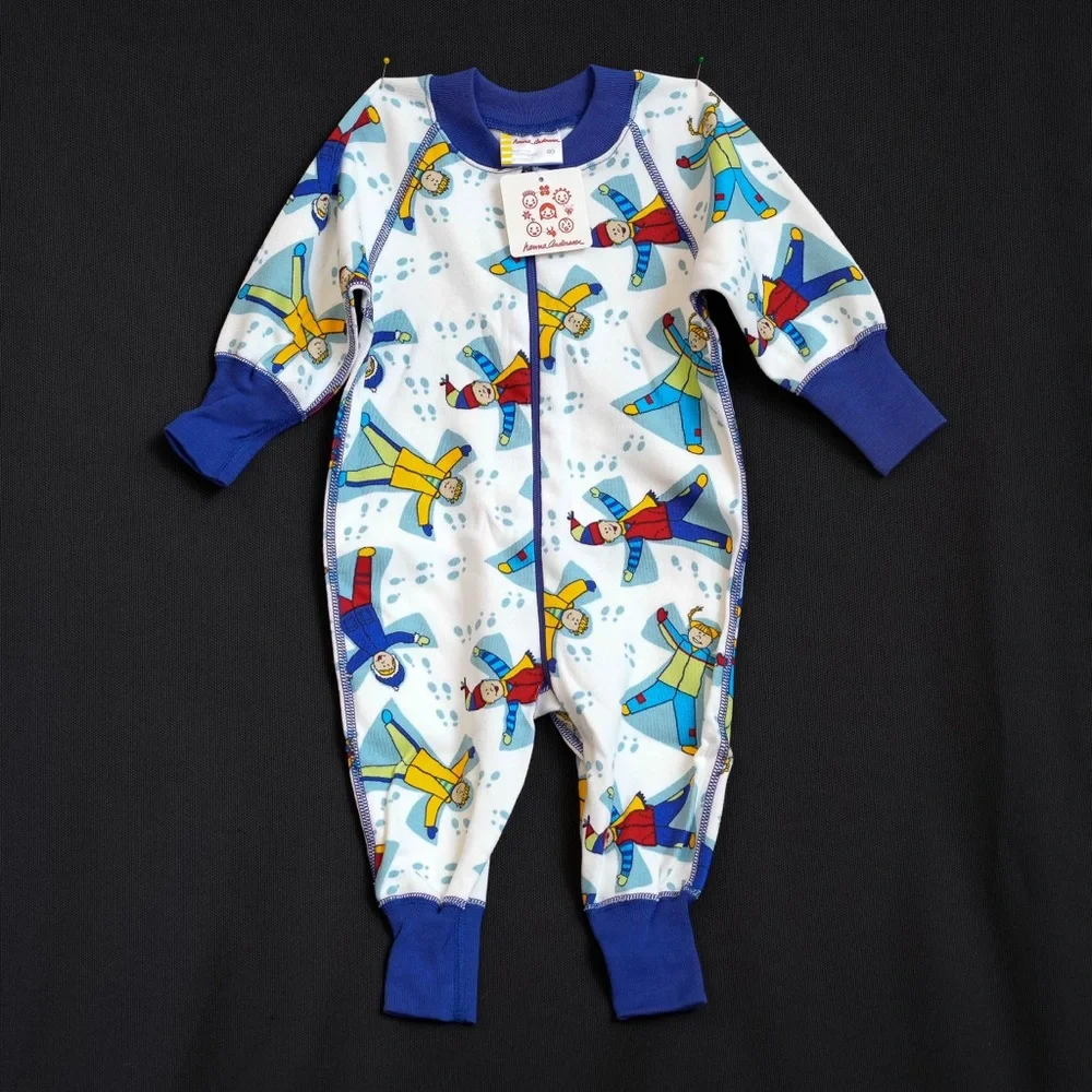 NWT 2-6M Sz 60 UNISEX - ORGANIC COTTON - SLEEP+PLAY CHILDREN PLAYING IN SNOW (5)